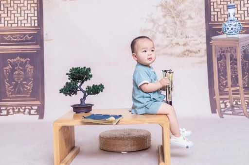 宜昌四个月宝宝可以坐着吗